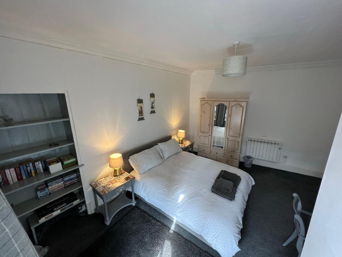 Stylish 2nd Floor Georgian Period Flat Apartment Dumfries